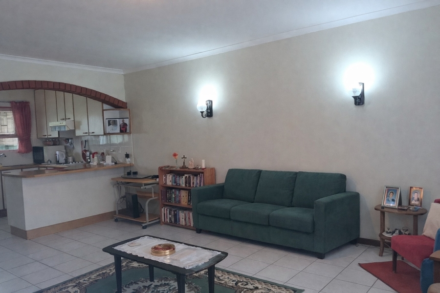 2 Bedroom Property for Sale in Kabega Park Eastern Cape